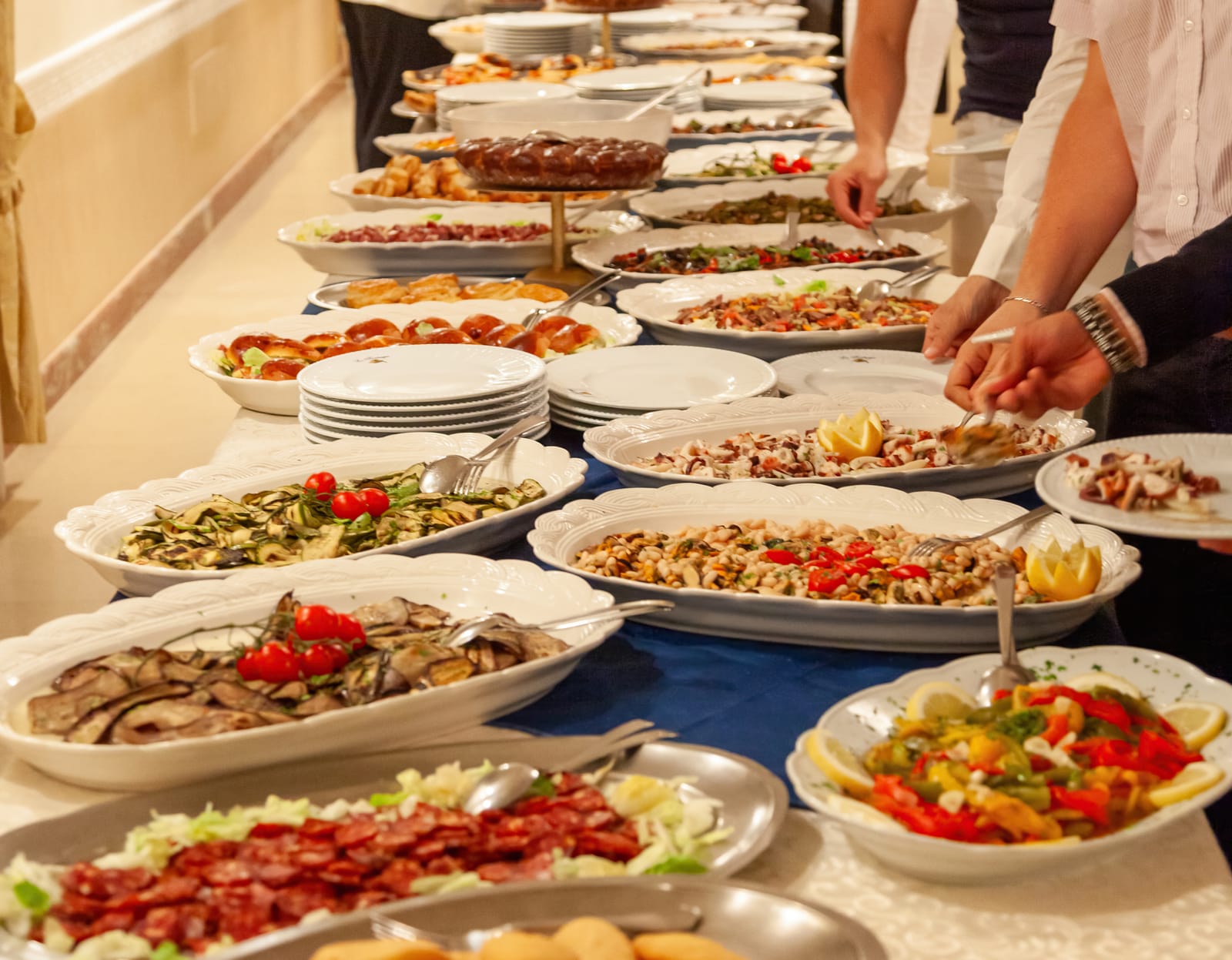 Buffet på budget: Sådan får du mest for pengene